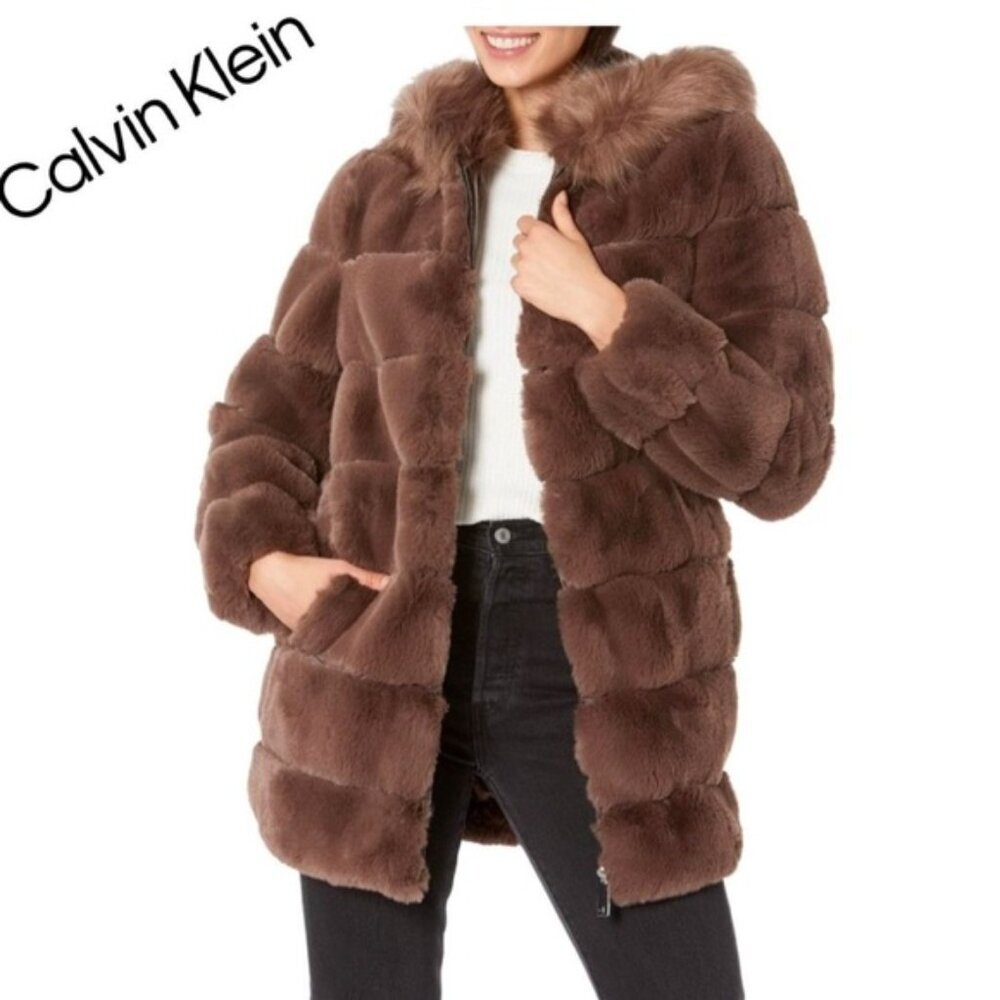 NWT Calvin Klein Hooded Faux Fur Super Soft Jacket Full Zip‎ Size MEDIUM